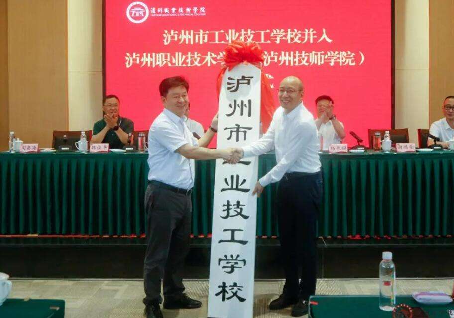 oйI(y)W(xu)У2022